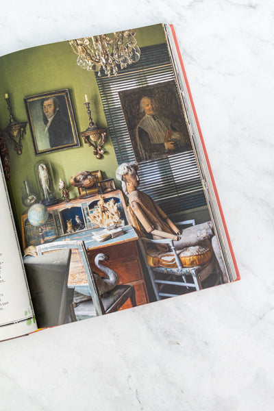 Extraordinary Collections Book