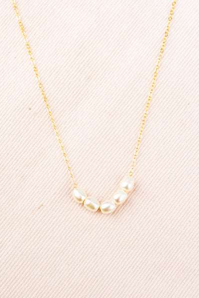 Five Pearl Gold Chain Necklace