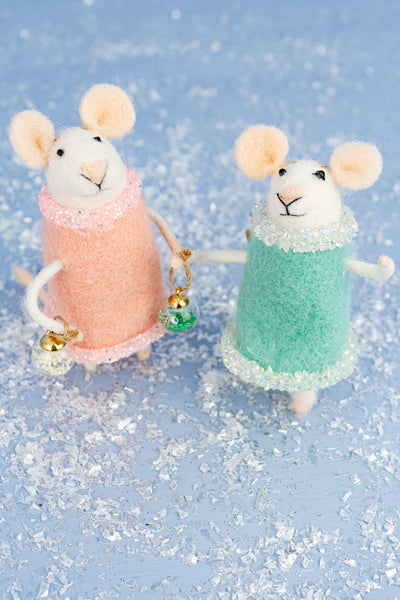 Ornament Ophelia & Bauble Bella Mouse Ornaments