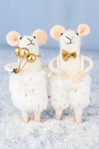 Wintry Willa & Wintertime Willoughby Mouse Ornaments