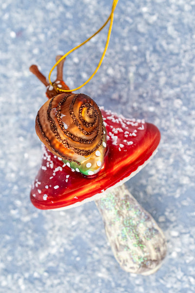 Woodfield Snail Glass Ornament