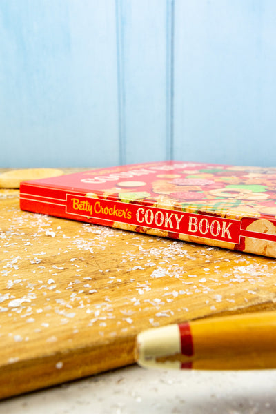 Betty Crocker's Cooky Book