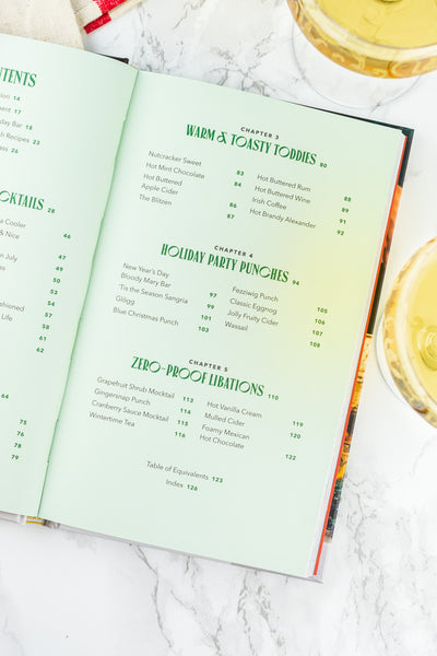 Very Merry Cocktails: 50+ Festive Drinks for the Holiday Season