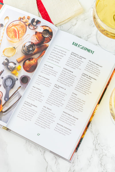 Very Merry Cocktails: 50+ Festive Drinks for the Holiday Season