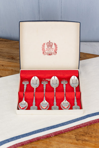 Vintage 1977 Queen Elizabeth Jubilee Silverplate Teaspoon - Set of 6