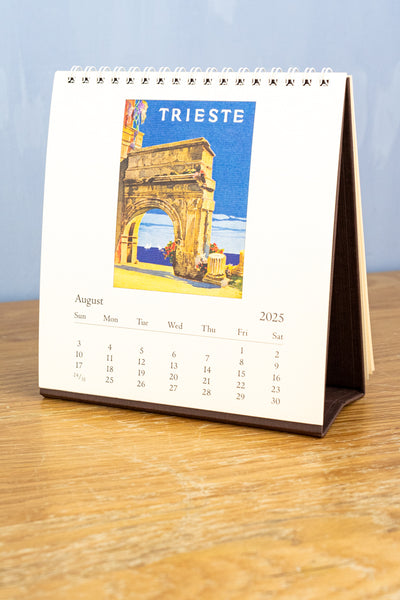 2025 Italy Desk Calendar