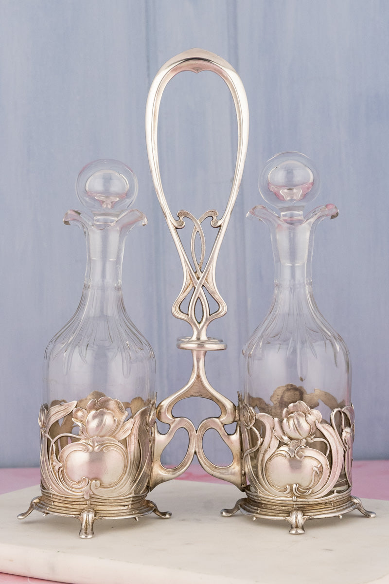 Antique Art Nouveau Silverplate Oil & Vinegar Cruet Set, image 5 of 17