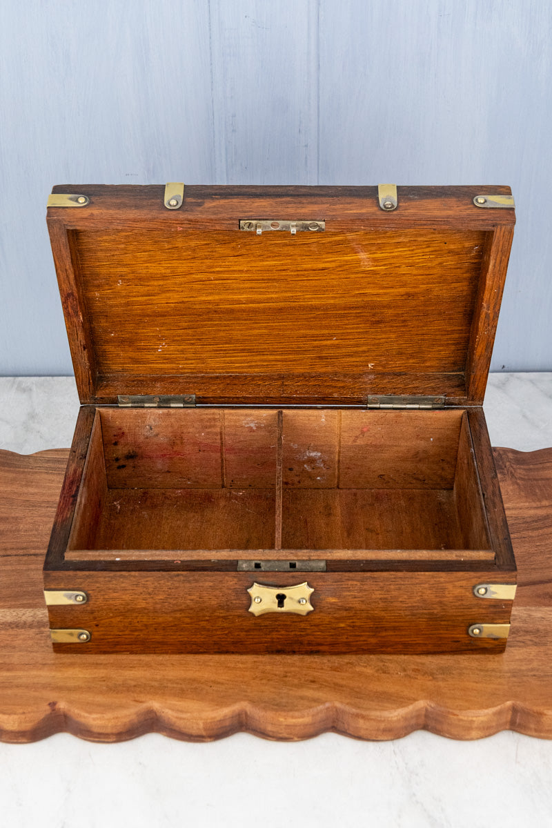 Antique English Cigar Box, image 2 of 17