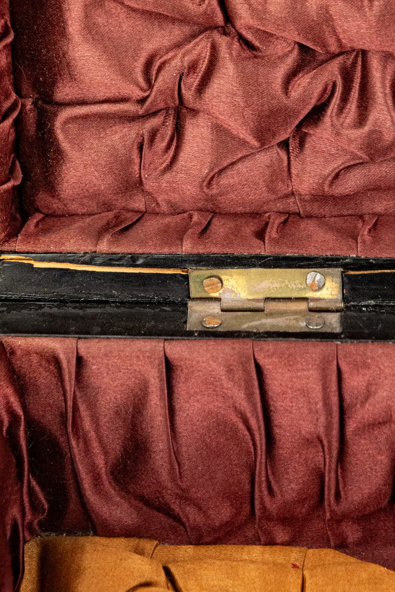 Antique English Glove / Jewelry Box, image 10 of 15