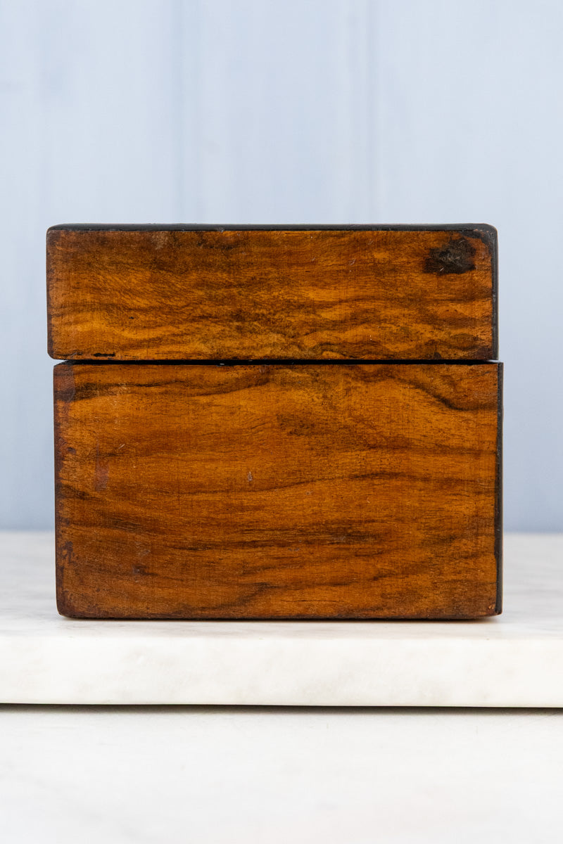 Antique English Glove / Jewelry Box, image 4 of 15