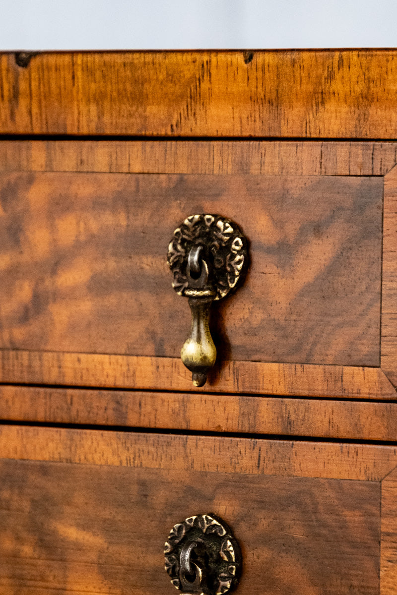 Vintage Miniature Chest of Drawers, image 10 of 11