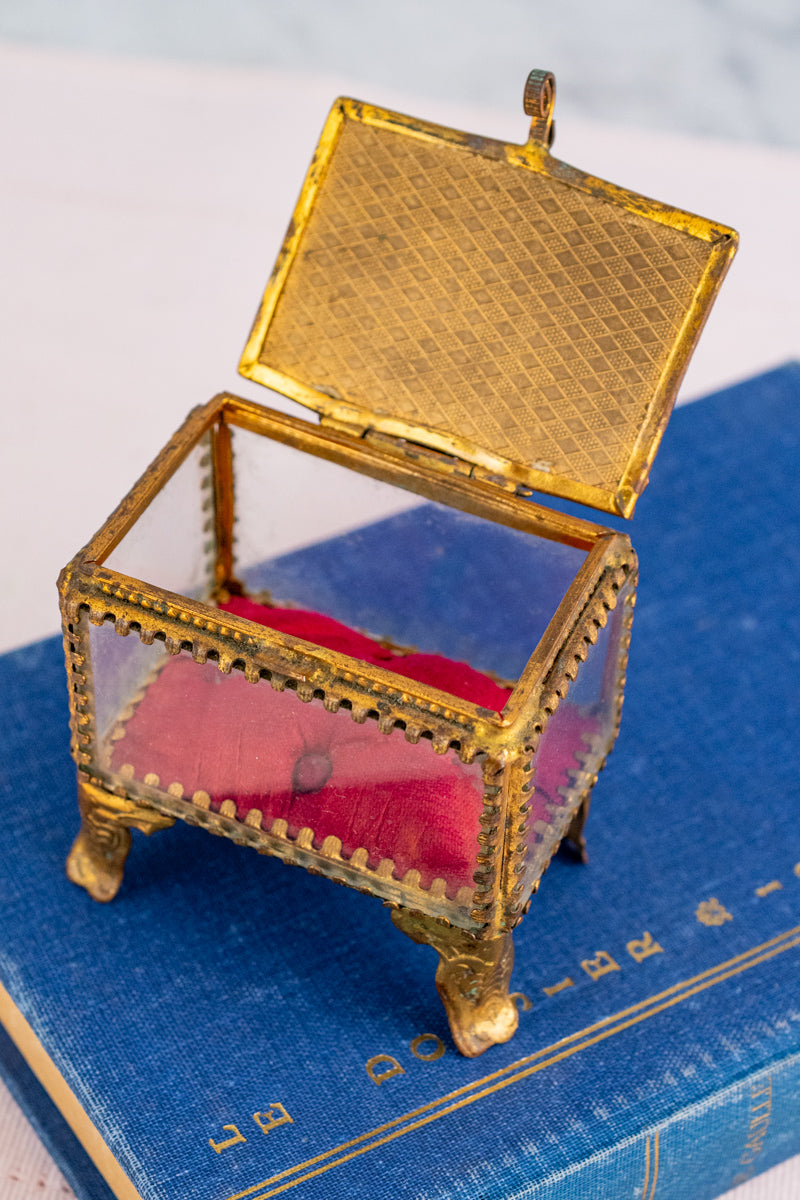 Antique Notre Dame de Paris Souvenir Jewelry Box, image 6 of 14