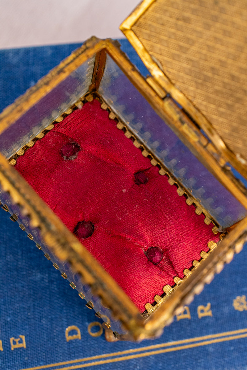 Antique Notre Dame de Paris Souvenir Jewelry Box, image 8 of 14
