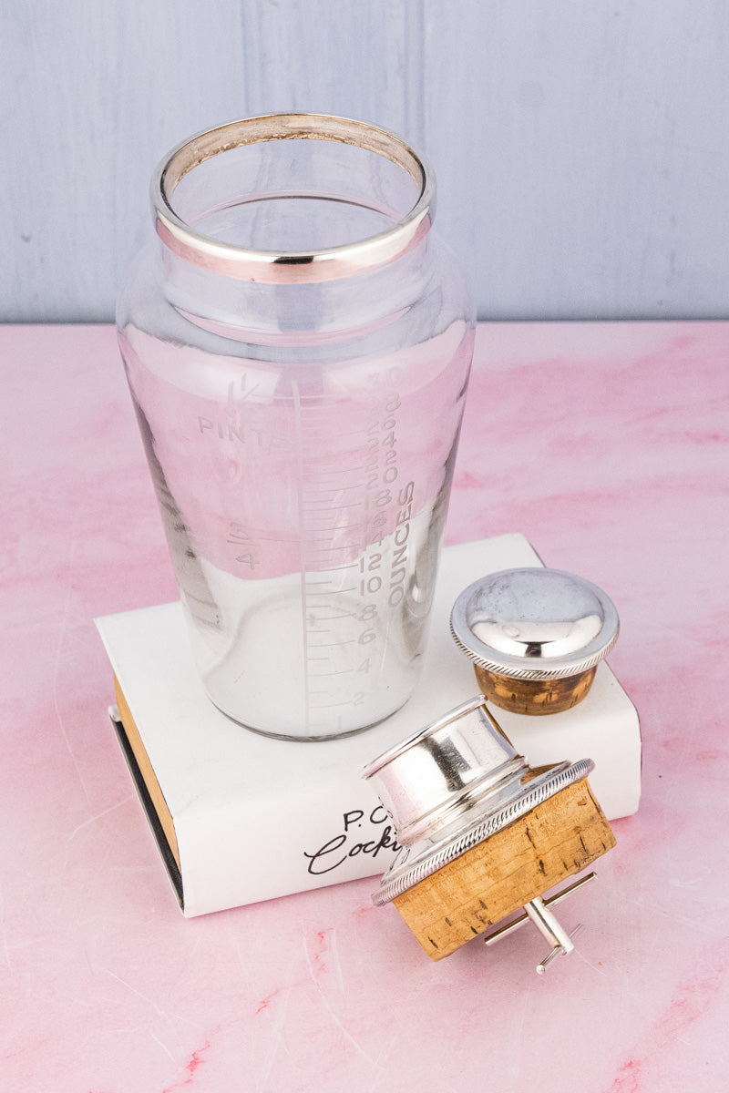 Antique Silverplate & Glass Measuring Shaker, image 4 of 9