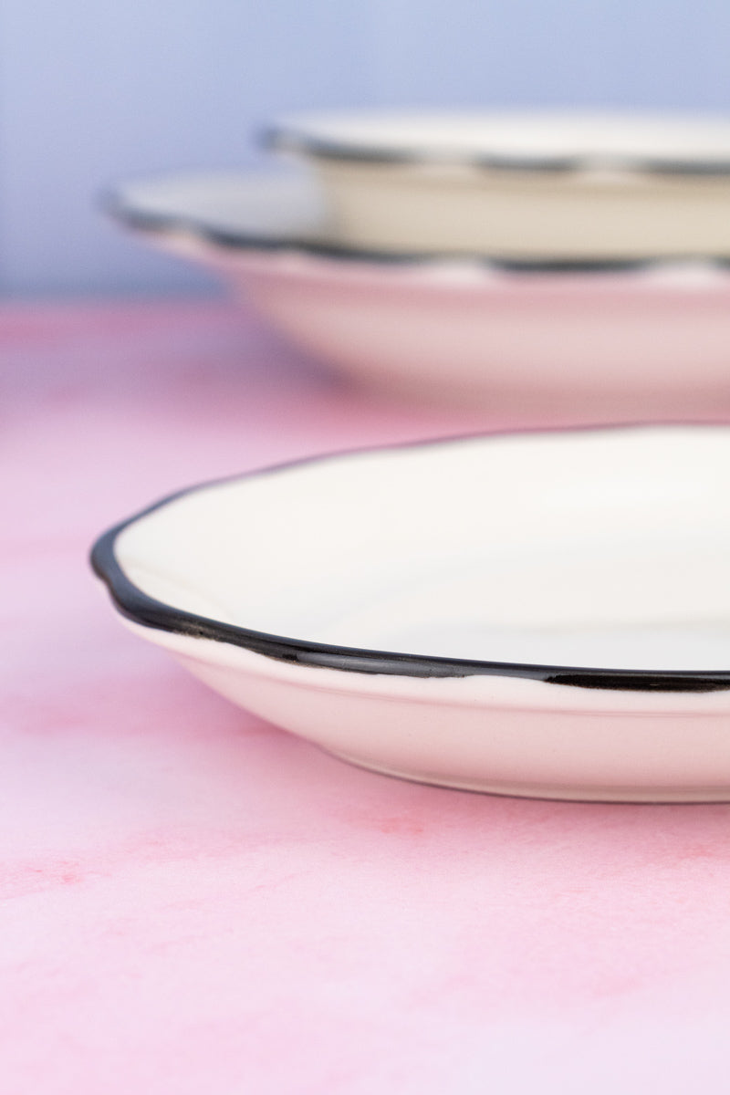 Black Band Scallop Edge Small Oval Platter