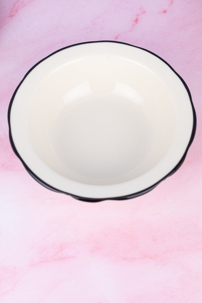 Black Band Scallop Edge Bowl