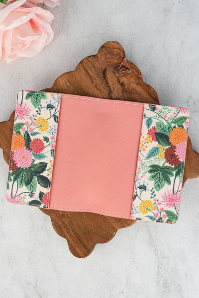 Dahlia Travel Accessories