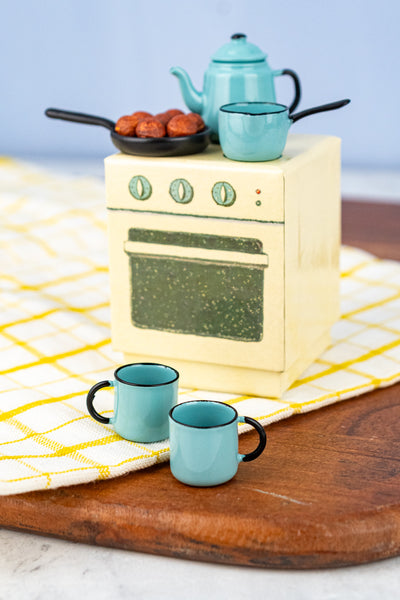 Danish Miniature Madam Blue's Favorites Kitchen Set