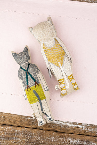 Embroidered Heirloom Kitty & Baby Cat