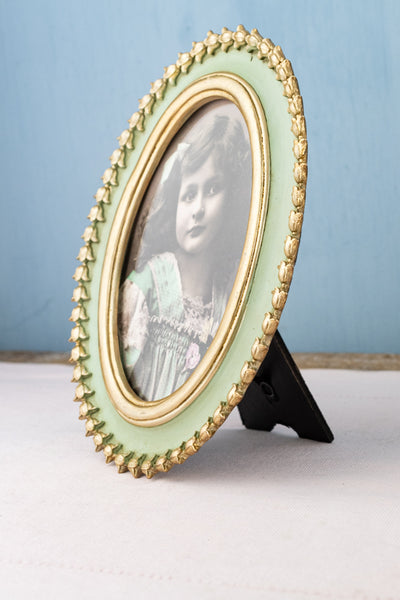 Golden Tulip Oval Picture Frame