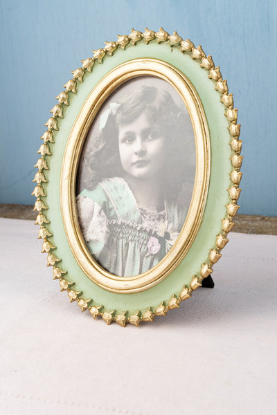 Golden Tulip Oval Picture Frame