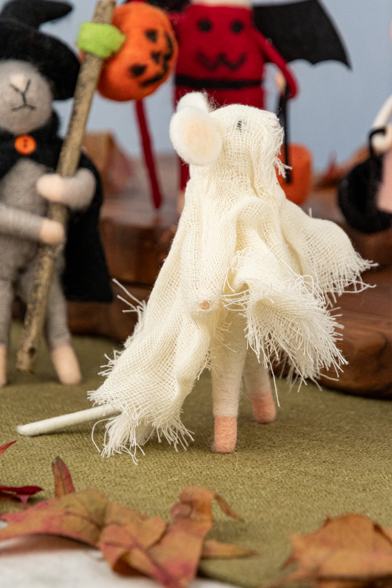 Halloween Frightful Friends Costumed Mice
