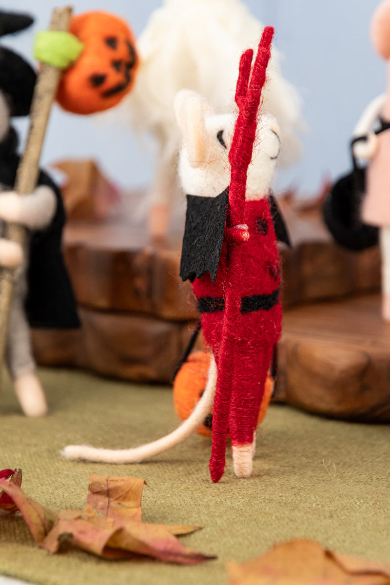 Halloween Frightful Friends Costumed Mice