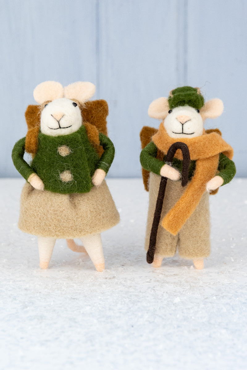 Hiking Stick Hollis & Alpine Alice Mouse