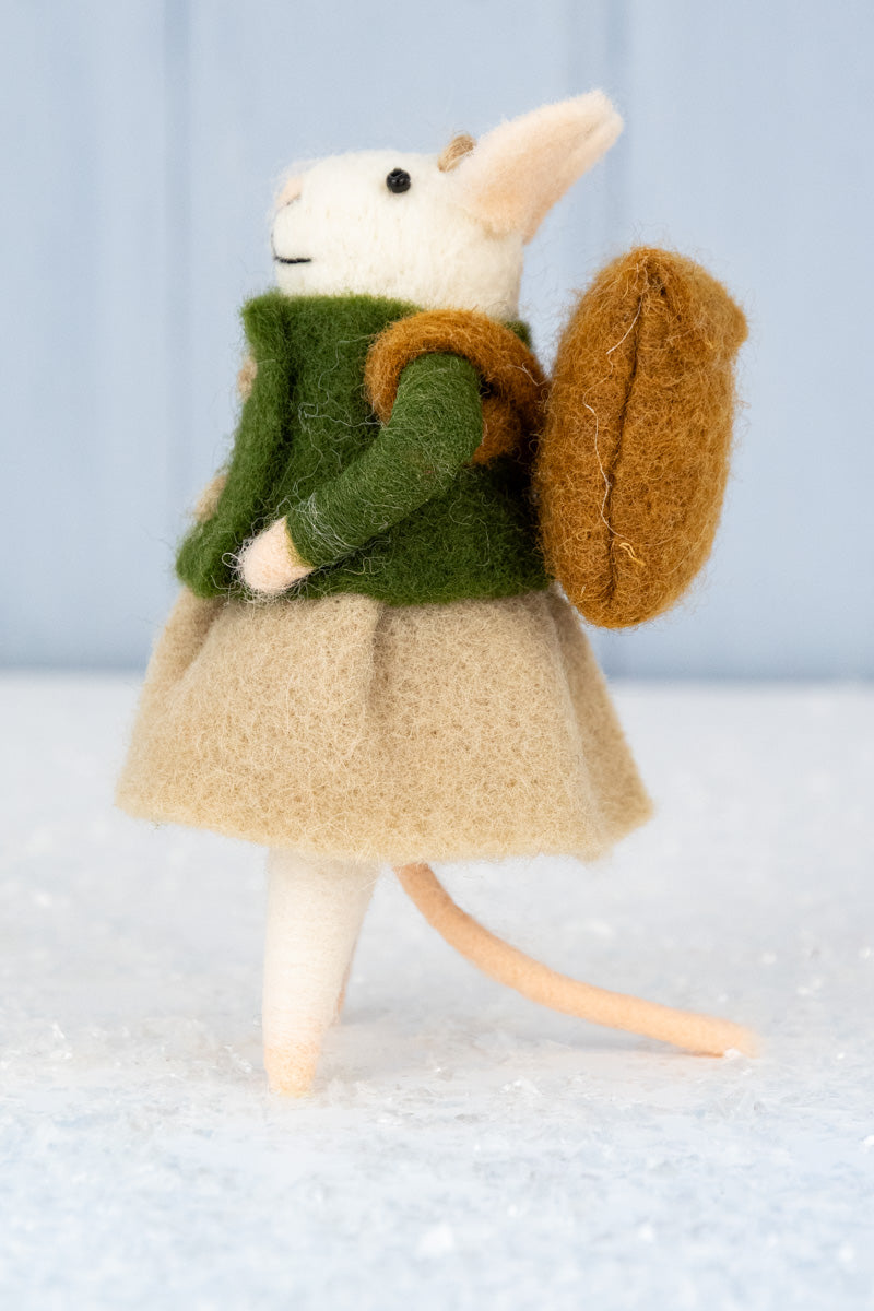 Hiking Stick Hollis & Alpine Alice Mouse