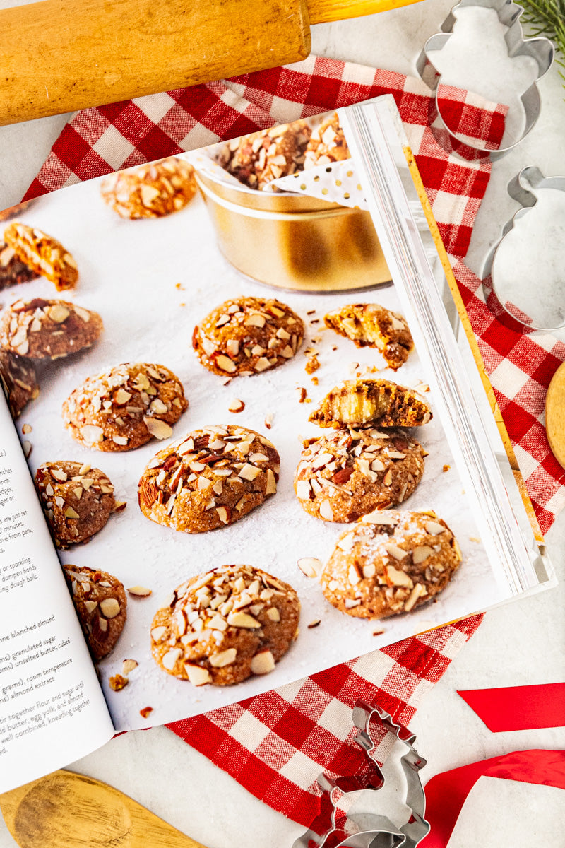 Holiday Cookies Book, image 8 of 12