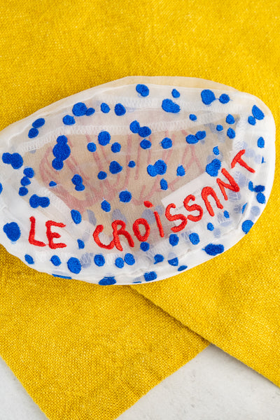 Le Croissant Organza Pouch