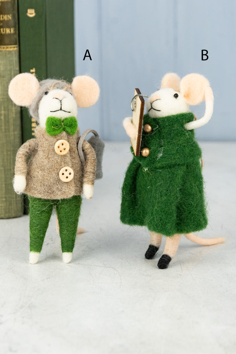 Organizing Olivia & Bowtie Barnaby Mouse