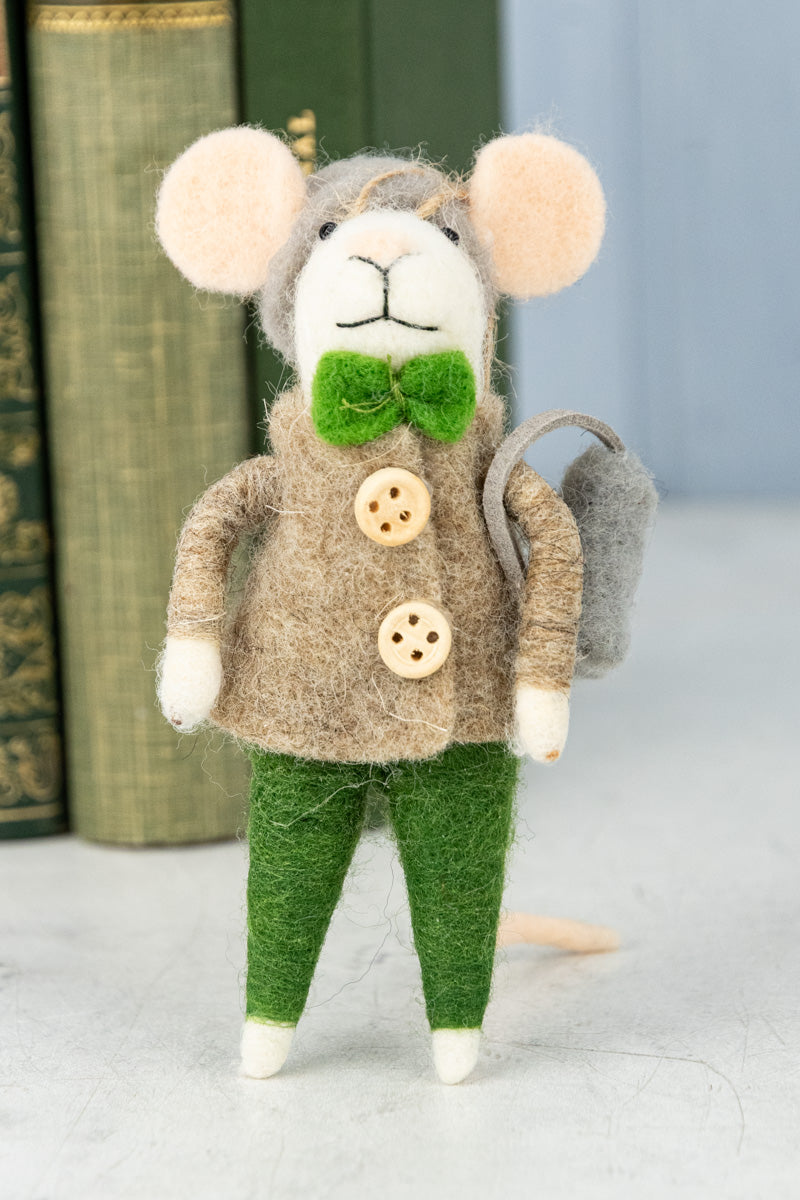 Organizing Olivia & Bowtie Barnaby Mouse