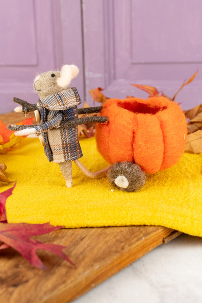Pumpkin Carriage Halloween Mouse