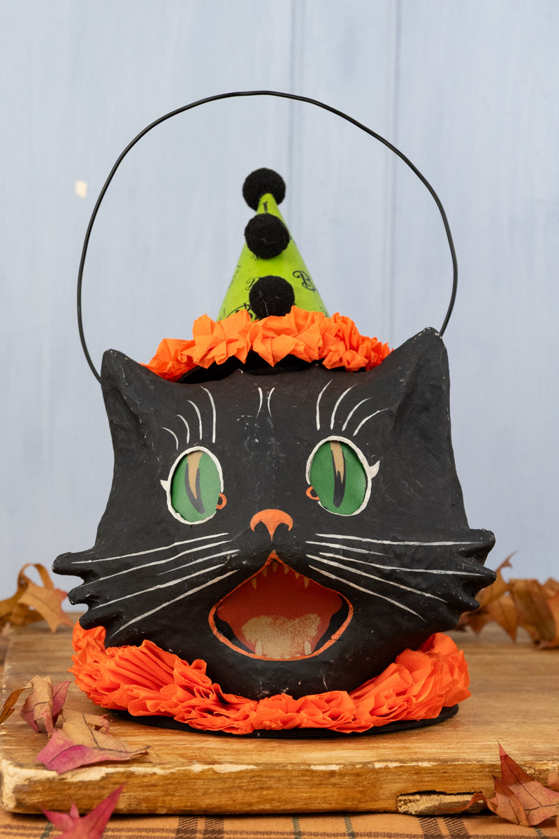 Sassy Cat Halloween Bucket