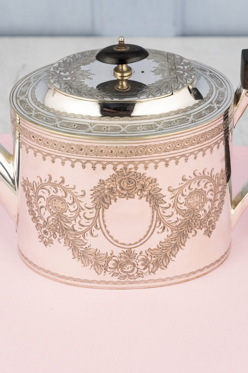 1883 Master of the Hounds Silverplate Teapot