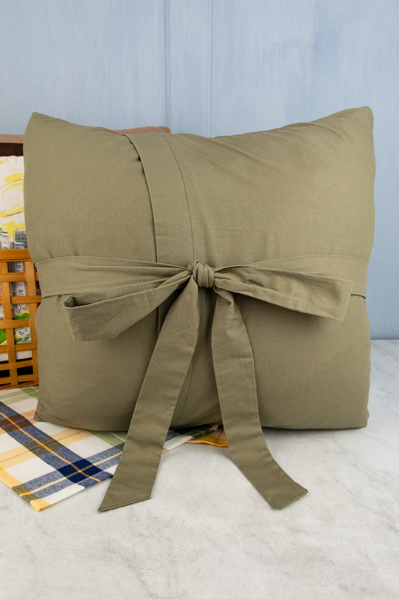 Vintage Chicago Hankie Souvenir Pillow