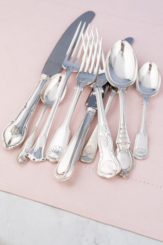 Hotel Silverware Pattern Vintage Silverplate Hotel Flatware - 5 Piece Placesetting | P.O.S.H.