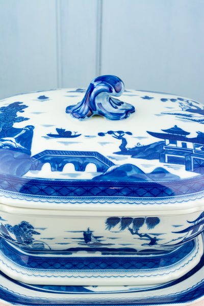 Vintage Mottahedeh "Blue Canton" Tureen with Liner