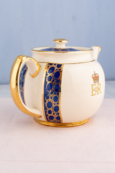 Vintage Queen Elizabeth II 1953 Coronation Tea Pot