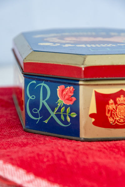 Vintage Queen Elizabeth II 1953 Coronation Tin