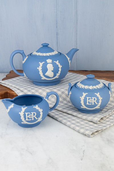 Vintage Queen Elizabeth II Coronation Tea Set | P.O.S.H.