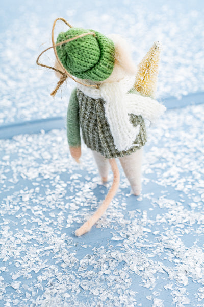 Wintergreen Willa & Willie Mouse Ornaments