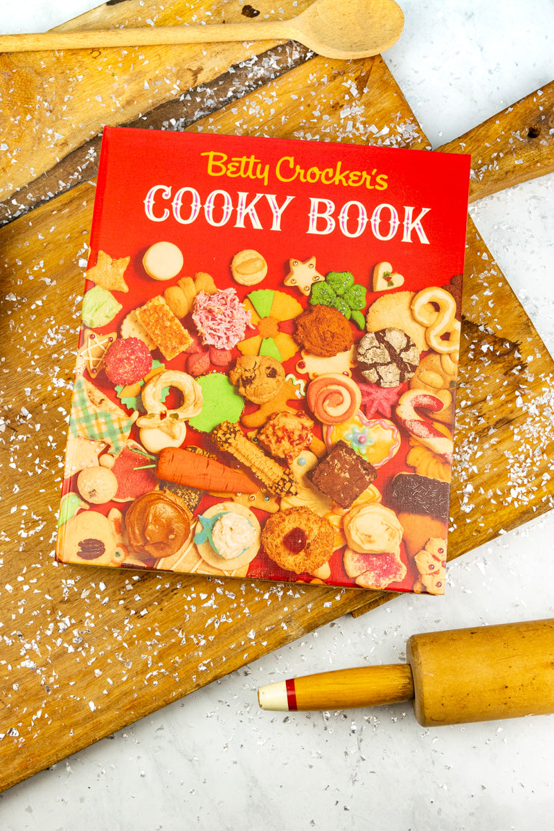 Betty Crocker's Cooky Book, image 1 of 10