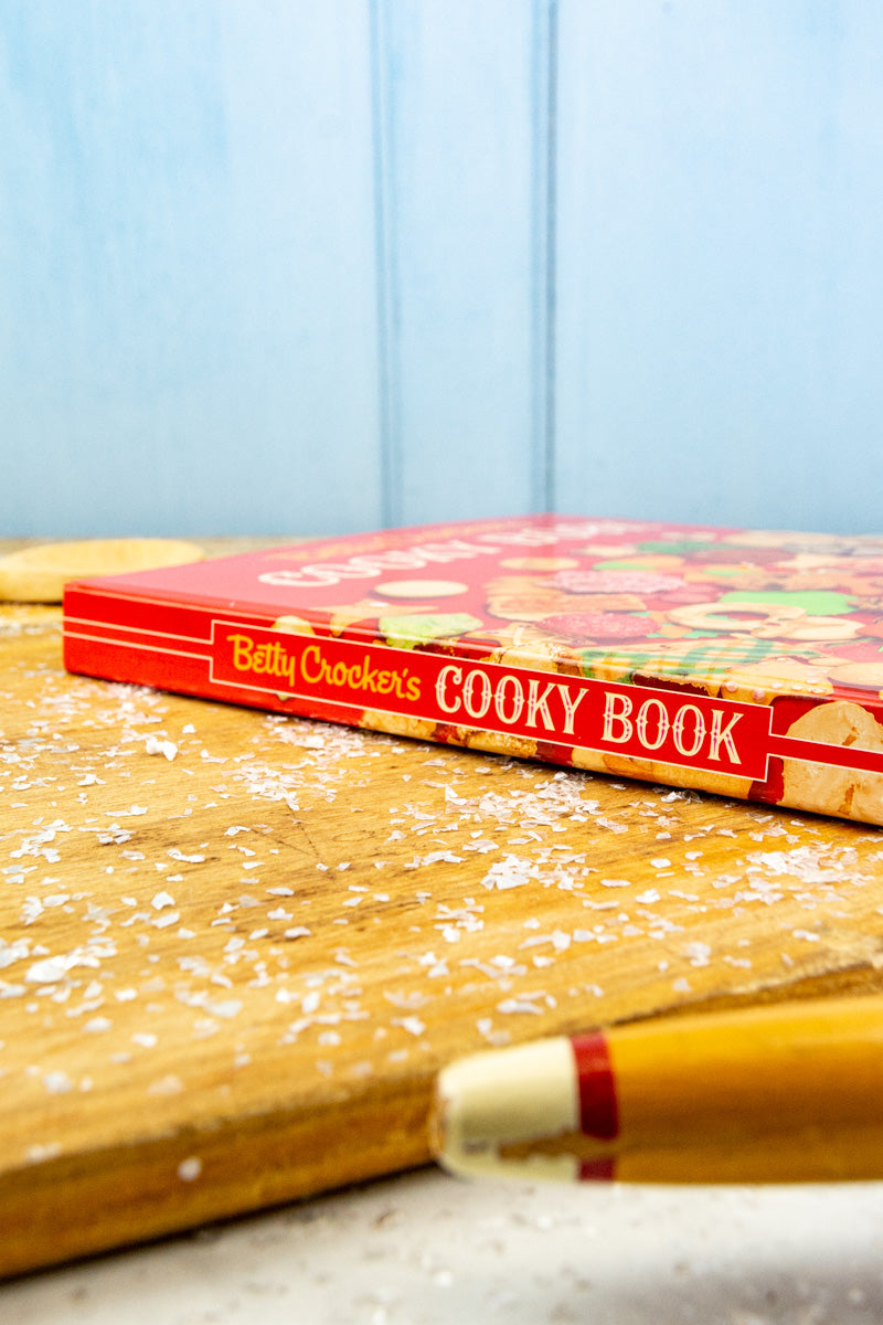 Betty Crocker's Cooky Book, image 3 of 10