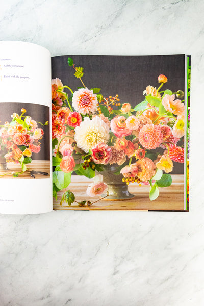 Color Me Floral Book : Stunning Monochromatic Arrangements For Every Season
