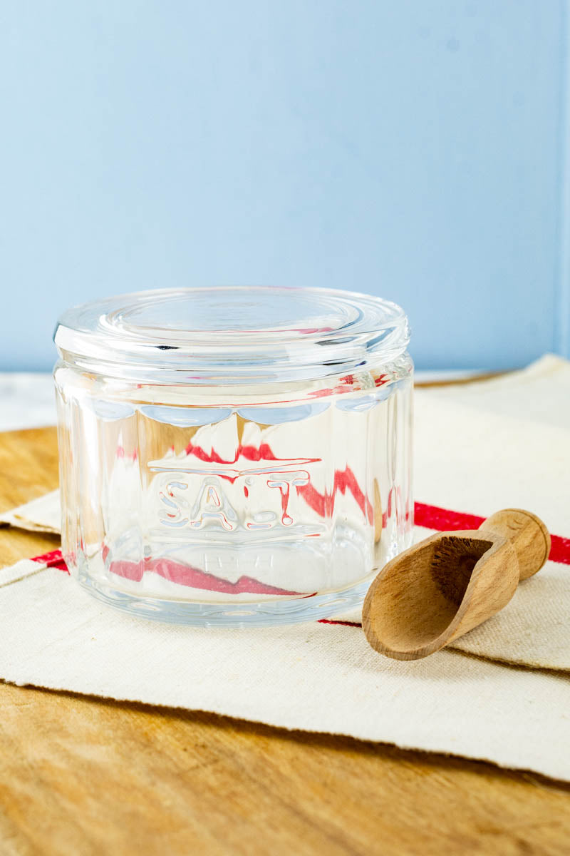Glass Salt Pot With Scoop