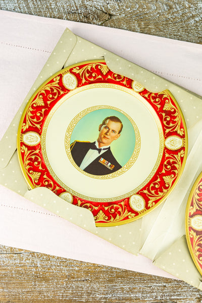 Vintage Coronation 1953 Tin Plate Pair