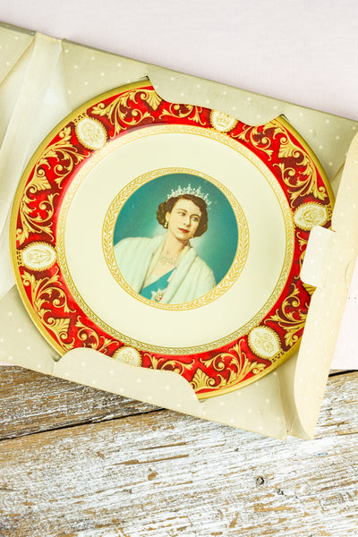 Vintage Coronation 1953 Tin Plate Pair