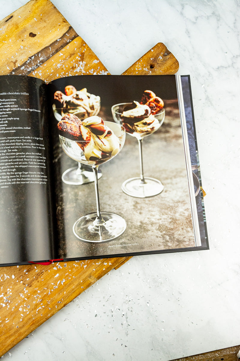 Donna Hay Christmas : Feasts & Treats, image 10 of 12